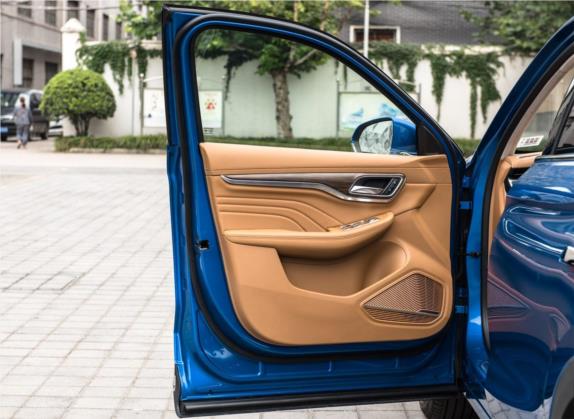 荣威MARVEL X 2018款 后驱版 车厢座椅   前门板