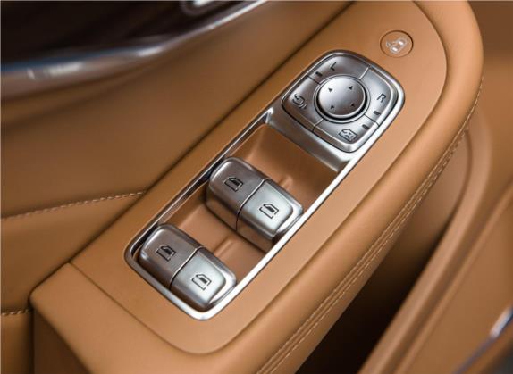 荣威MARVEL X 2018款 后驱版 车厢座椅   门窗控制