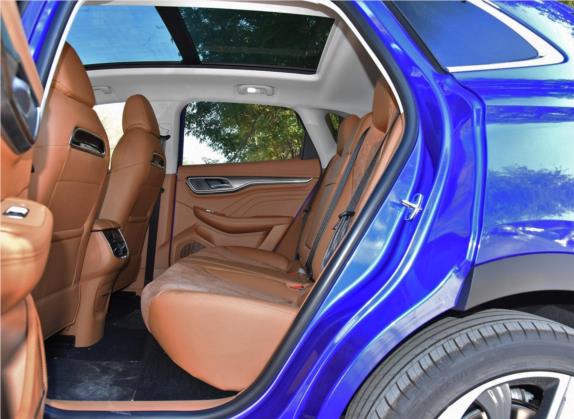 荣威MARVEL X 2018款 全驱版 车厢座椅   后排空间