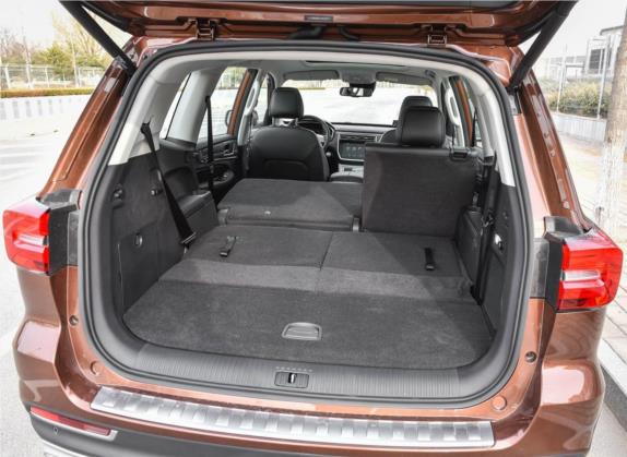 荣威RX8 2018款 30T 智联网四驱至尊版 车厢座椅   后备厢