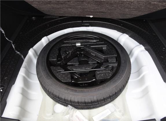 荣威i5 2019款 1.5L 自动4G互联领豪版 其他细节类   备胎