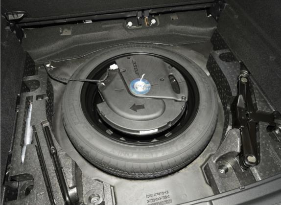 荣威RX5 MAX 2022款 2.0T 自动有为尊荣版 其他细节类   备胎