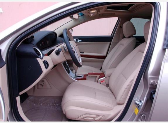 荣威550 2008款 550G 1.8T 自动品仕版 车厢座椅   前排空间