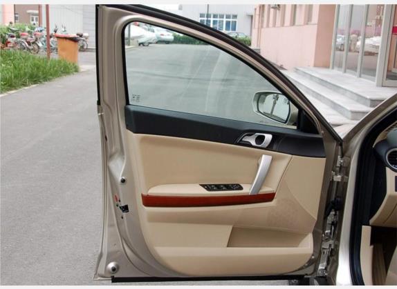 荣威550 2008款 550G 1.8T 自动品仕版 车厢座椅   前门板