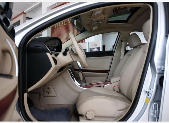 荣威550 2010款 550 1.8L 自动世博风尚版 车厢座椅   前排空间