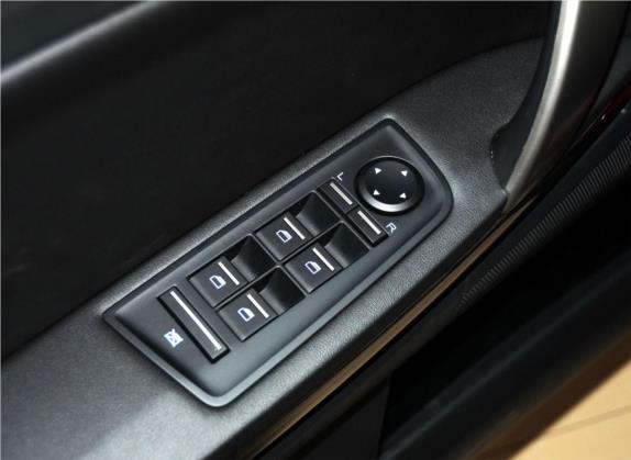 荣威550 2012款 550 1.8L 手动超值版 车厢座椅   门窗控制