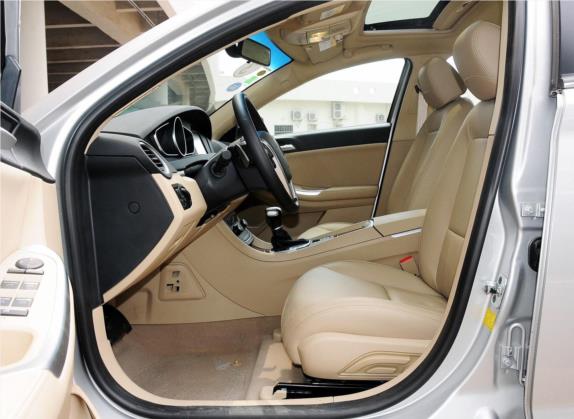 荣威550 2013款 550S 1.8L 自动启臻版 车厢座椅   前排空间