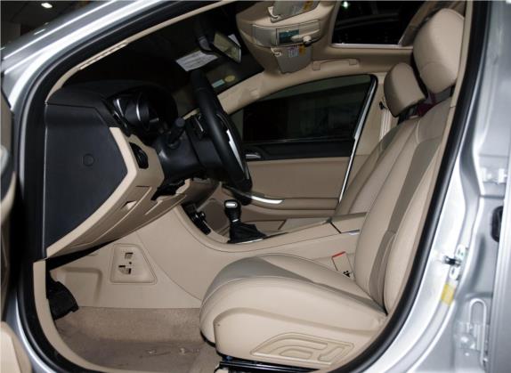 荣威550 2013款 550D 1.8T 自动品臻版 车厢座椅   前排空间