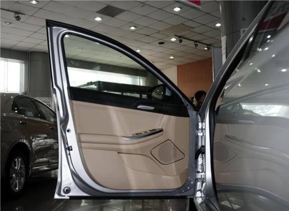 荣威550 2013款 550D 1.8T 自动品臻版 车厢座椅   前门板