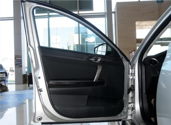 荣威550 2013款 经典版 550 1.8L 手动风尚型 车厢座椅   前门板