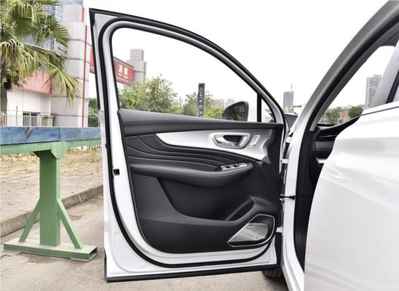 荣威RX5 eMAX 2020款 500PHEV 智能座舱旗舰版 车厢座椅   前门板