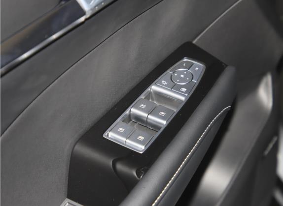 荣威RX5 eMAX 2022款 1.5T PHEV无畏尊享版 车厢座椅   门窗控制