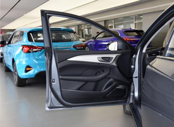 荣威i6 MAX新能源 2021款 EV 500天幕旗舰版 车厢座椅   前门板