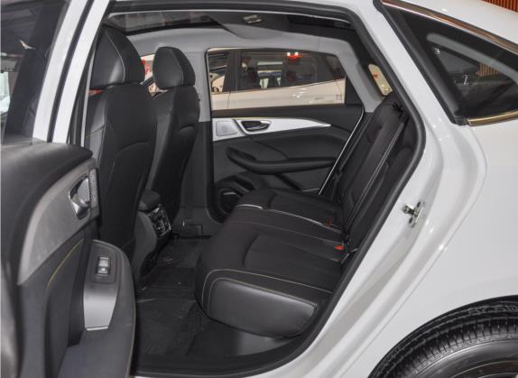 荣威i6 MAX新能源 2022款 EV 500天幕特别版 车厢座椅   后排空间