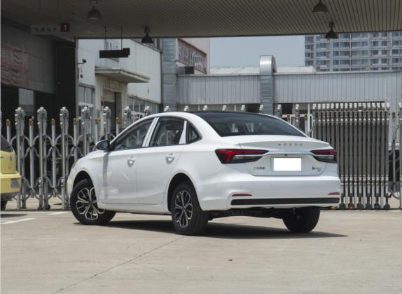荣威i6 MAX新能源 2022款 EV 600天幕尊享版 外观   斜后
