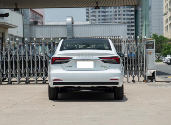 荣威i6 MAX新能源 2022款 EV 600天幕尊享版 外观   正后