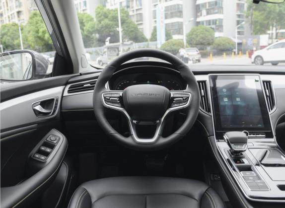荣威i6 MAX新能源 2022款 EV 500天幕尊享版 中控类   驾驶位