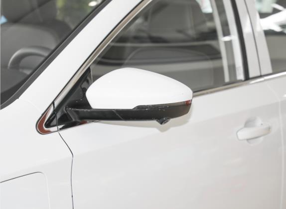 荣威i6 MAX新能源 2022款 EV 500天幕旗舰版 外观细节类   外后视镜