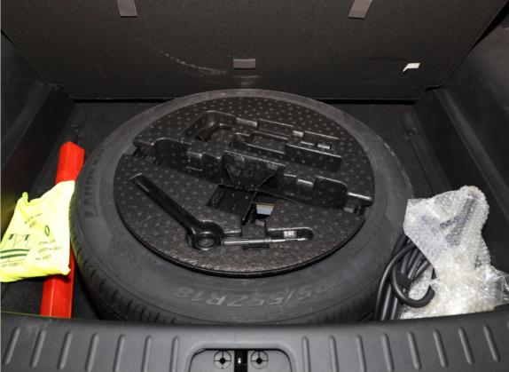 瑞驰新能源S513 2020款 智豪II型 其他细节类   备胎