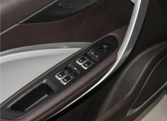 枫叶80v 2021款 优行版 三元锂 车厢座椅   门窗控制