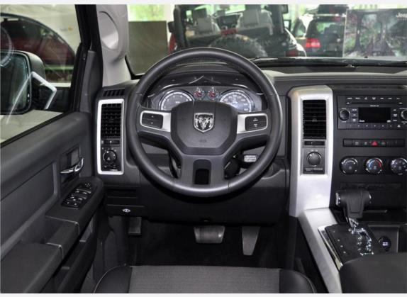 RAM Trucks 2011款 1500 Sport 中控类   驾驶位
