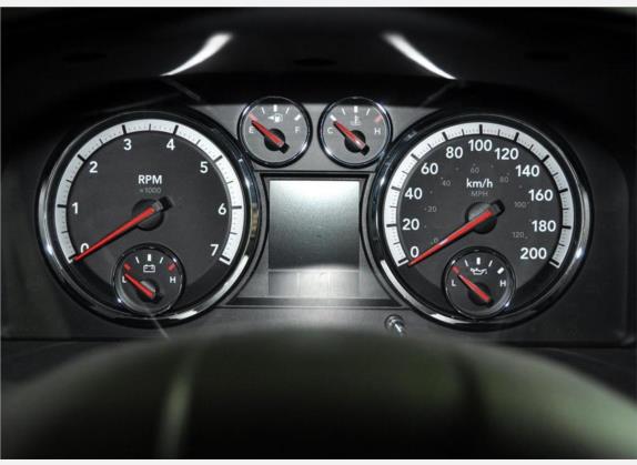 RAM Trucks 2011款 1500 Sport 中控类   仪表盘