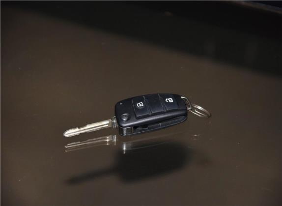 瑞风M3 2015款 2.0L 豪华型 其他细节类   钥匙