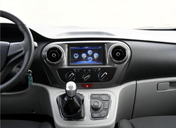 瑞风M3 2016款 宜家版 1.6L 豪华智能型 中控类   中控台