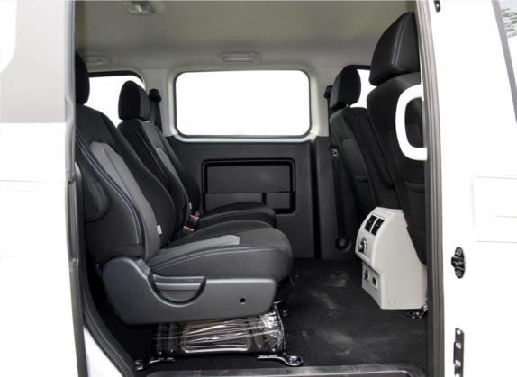 瑞风M3 2016款 宜家版 1.6L 豪华智能型 车厢座椅   后排空间