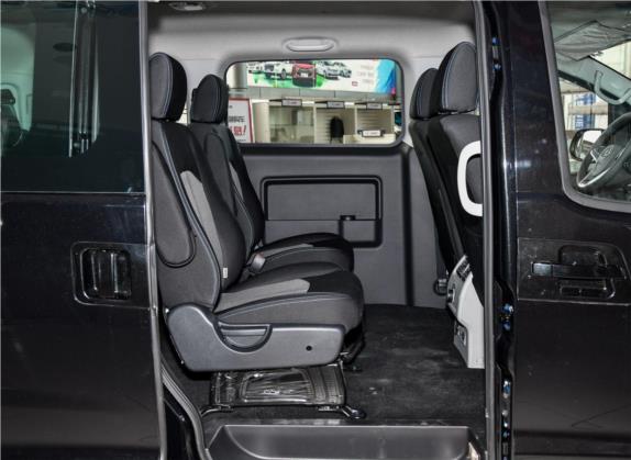 瑞风M3 2017款 宜家版 2.0L 豪华智能型 车厢座椅   后排空间