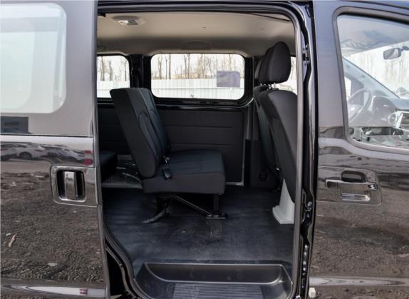 瑞风M3 2018款 1.6L 速运版 7座 车厢座椅   后排空间