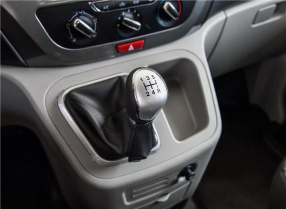瑞风M3 2018款 宜家版 1.6L 豪华型 中控类   挡把