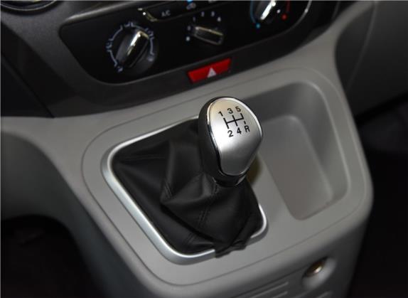 瑞风M3 2019款 宜家版 1.6L 豪华型 中控类   挡把