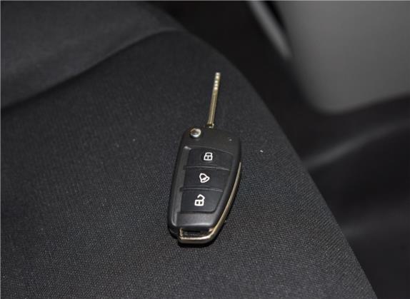 2019款 1.8L 2座穿梭版 其他细节类   钥匙