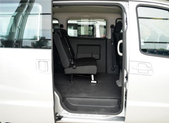2019款 创客版 1.8L 豪华型 车厢座椅   后排空间
