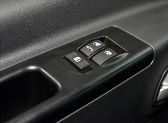 2019款 创客版 1.8L 豪华型 车厢座椅   门窗控制