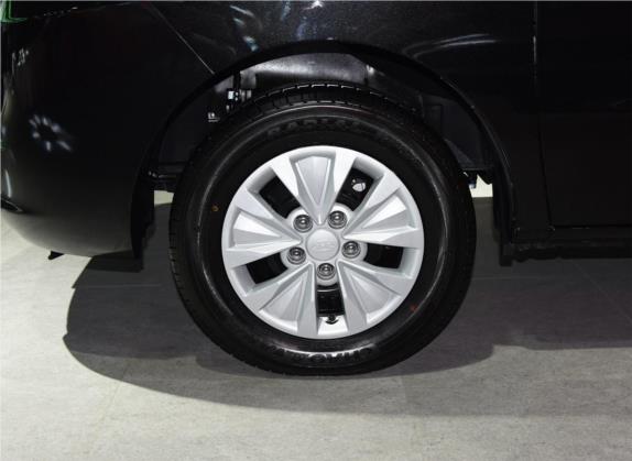2019款 PLUS 创客版 1.8L 豪华智能型 其他细节类   前轮