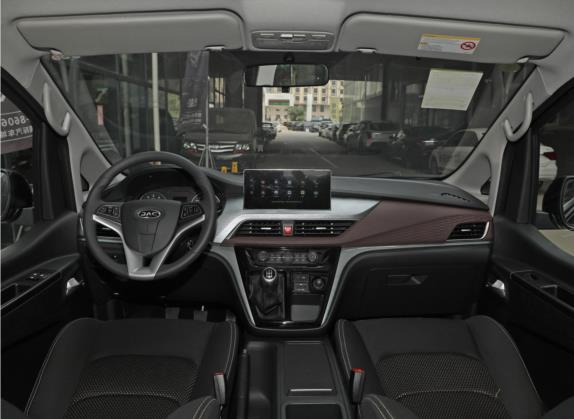 2022款 PLUS 1.8L 7座标准型 中控类   中控全图