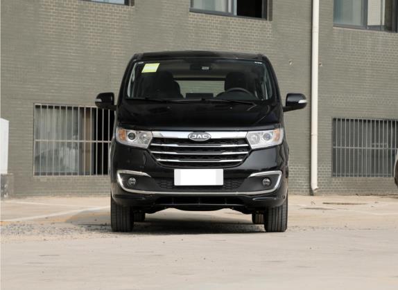 2022款 PLUS 1.8L 7座标准型 外观   正前