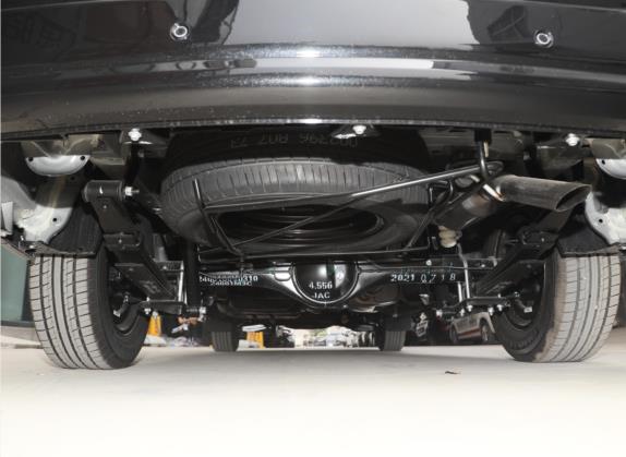 2022款 PLUS 1.8L 7座标准型 其他细节类   后悬架
