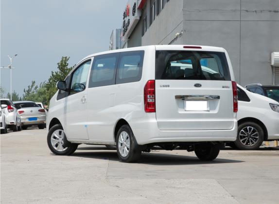 2022款 1.8L 7座标准版 外观   斜后