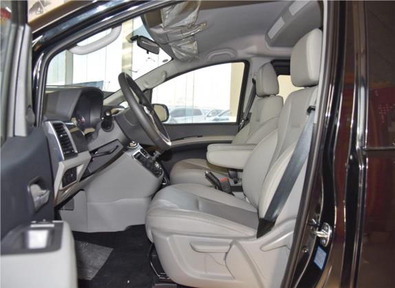 瑞风M4 2018款 1.5T 手动混合动力豪华智能型 车厢座椅   前排空间