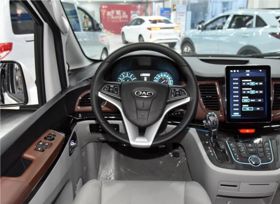 瑞风L5 2022款 2.0T 自动商务版 中控类   驾驶位
