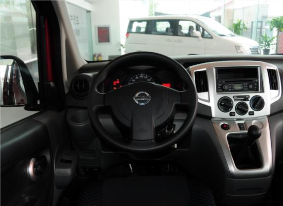 日产NV200 2013款 1.6L 豪华型 国IV 中控类   驾驶位