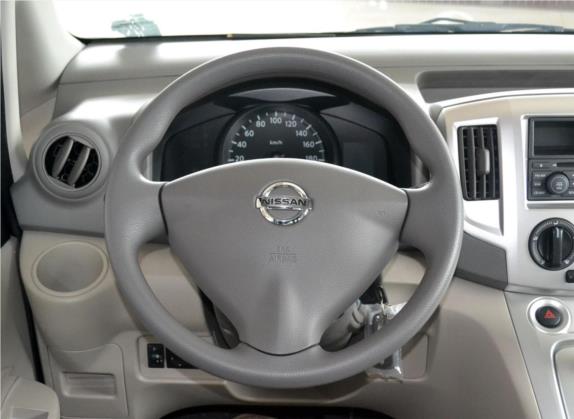 日产NV200 2014款 1.6L CVT豪华型 国IV 中控类   驾驶位