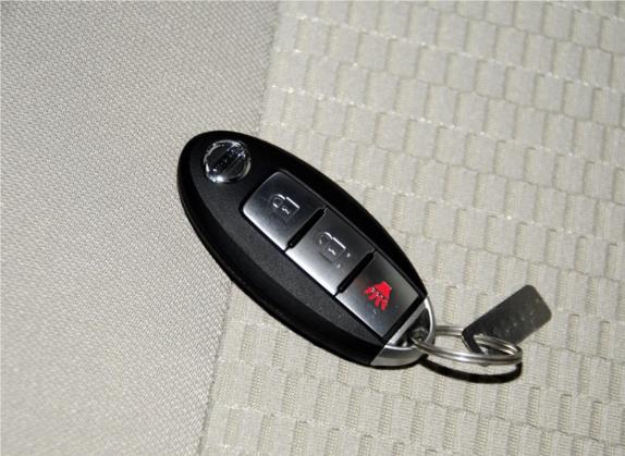 日产NV200 2014款 1.6L CVT尊雅型 国V 其他细节类   钥匙