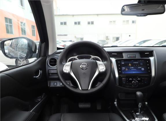 途达 2020款 2.5L XV 自动两驱智享版 中控类   驾驶位