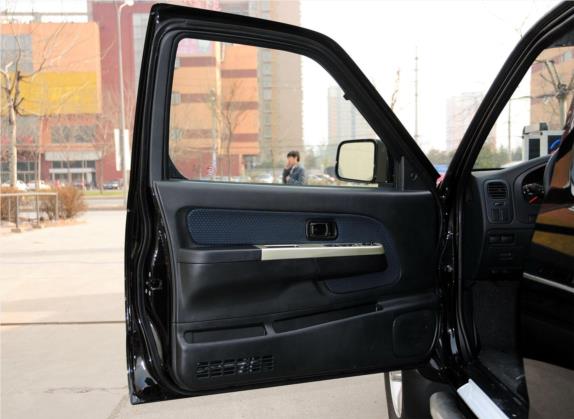 帕拉丁 2013款 2.4L 两驱标准型 国IV 车厢座椅   前门板
