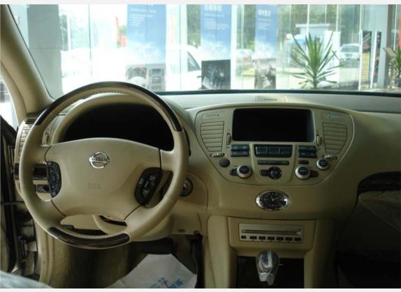 CIMA 2004款 4.5 CIMA 中控类   中控全图