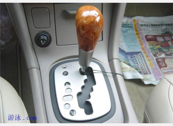 风度 2004款 3.0 中控类   挡把